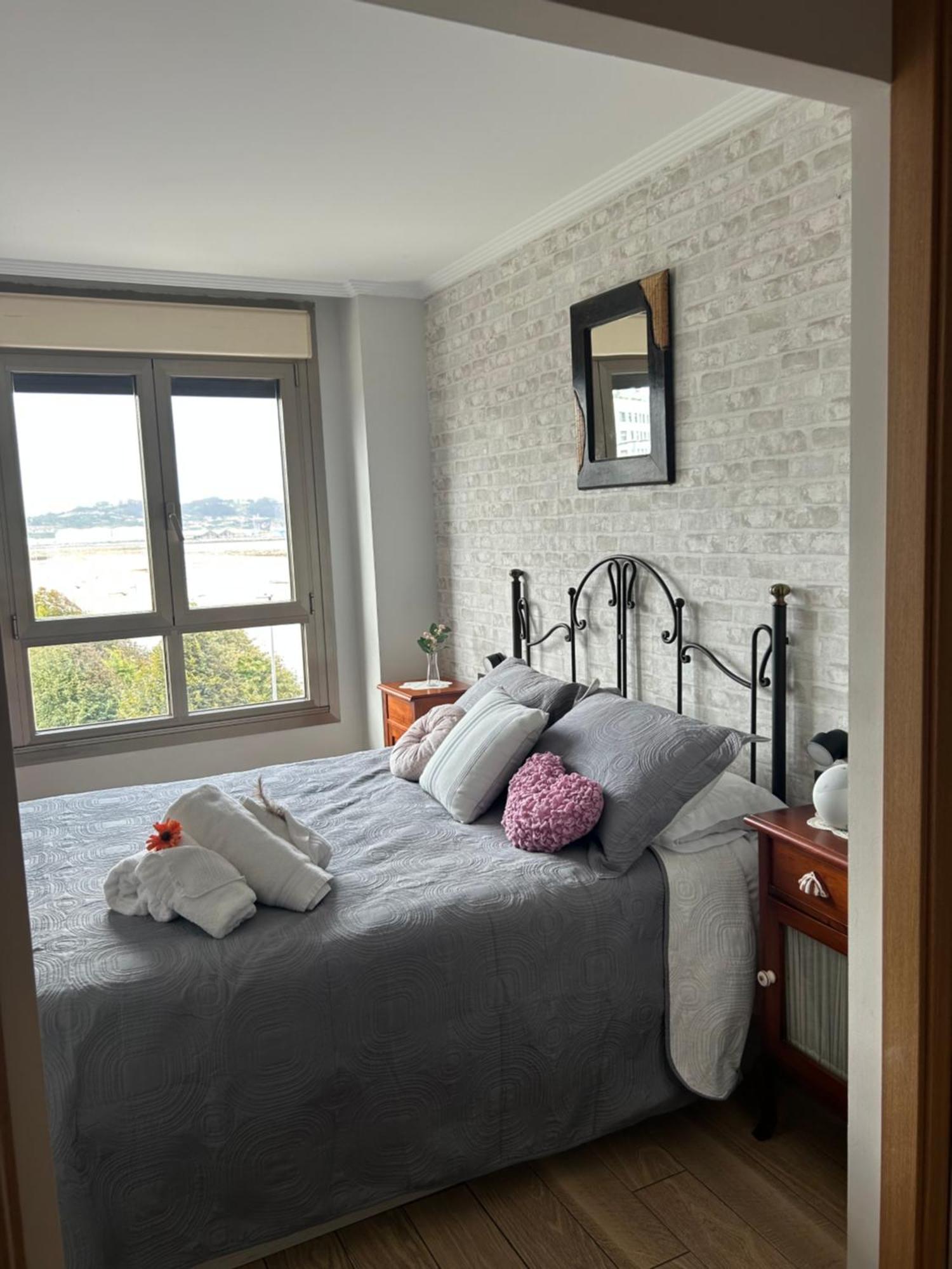 Residencial Playa Poniente 66 De Gijon Apartment ภายนอก รูปภาพ